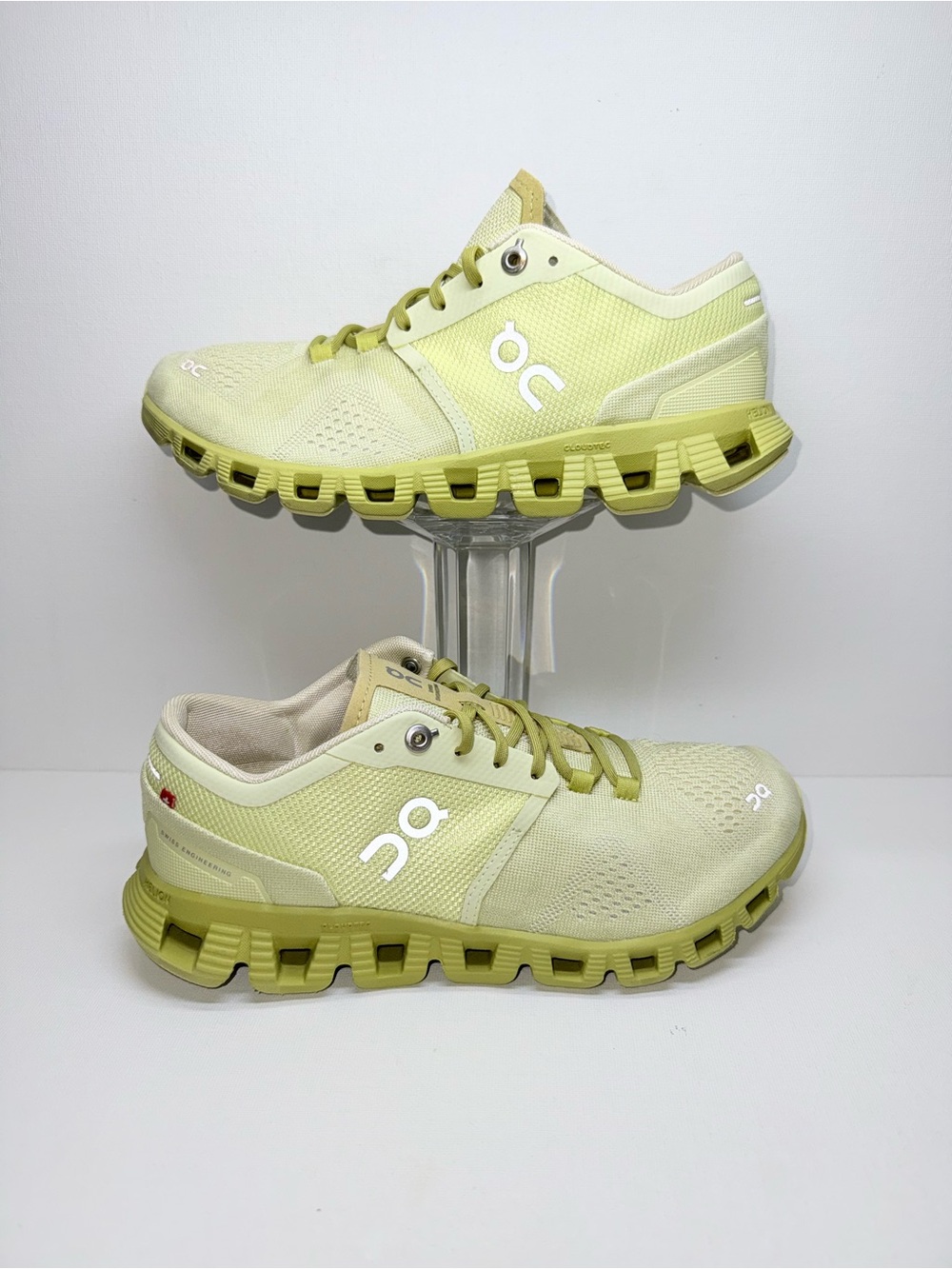 On Running Women's Cloud-inspired Sneakers in Pale Yellow-Green